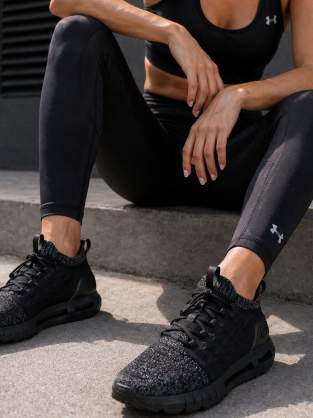 Under Armour HOVR Phantom 1 "Black" Unisex 6Y